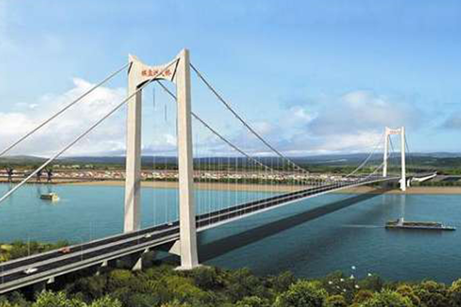 湖北棋盤洲長江公路大橋?yàn)榈劐^式懸索橋,主跨1038米。.jpg